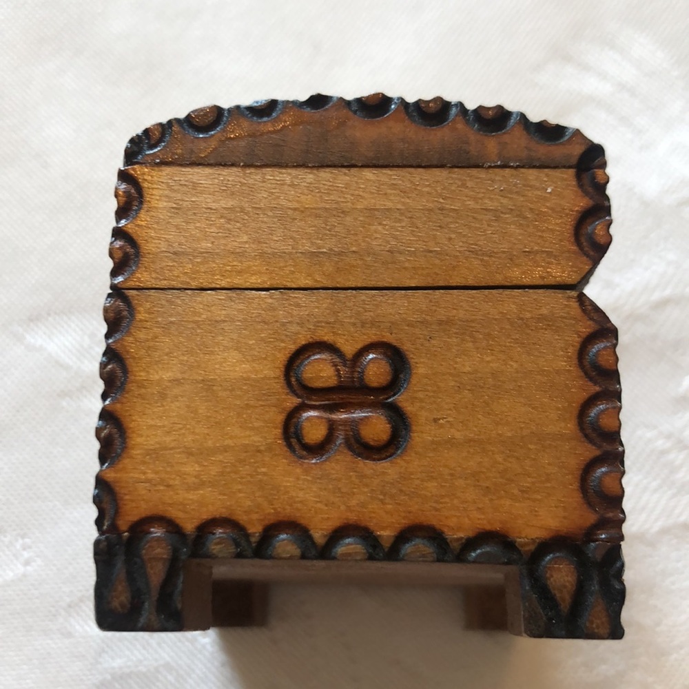 Carved Jewelry Boxes - Picture 6 of 6